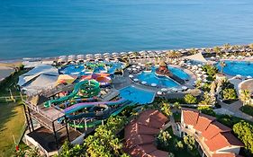 Papillon Belvil Holiday Village